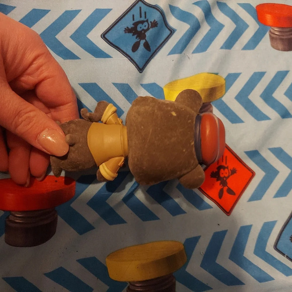 Funko Pop Baloo Flocked (Target Exclusive) 441 - Picture 2 of 5